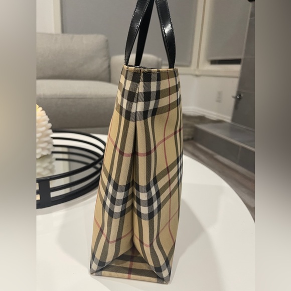 Burberry Tote - Picture 9 of 14
